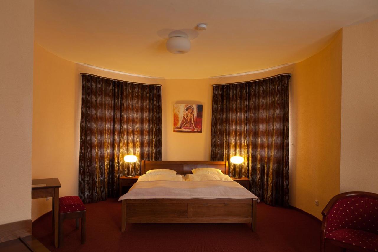 Villa Golf Sliač Habitación foto